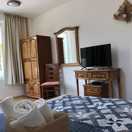 Family Hotel Littoral Созополь Екстер'єр фото