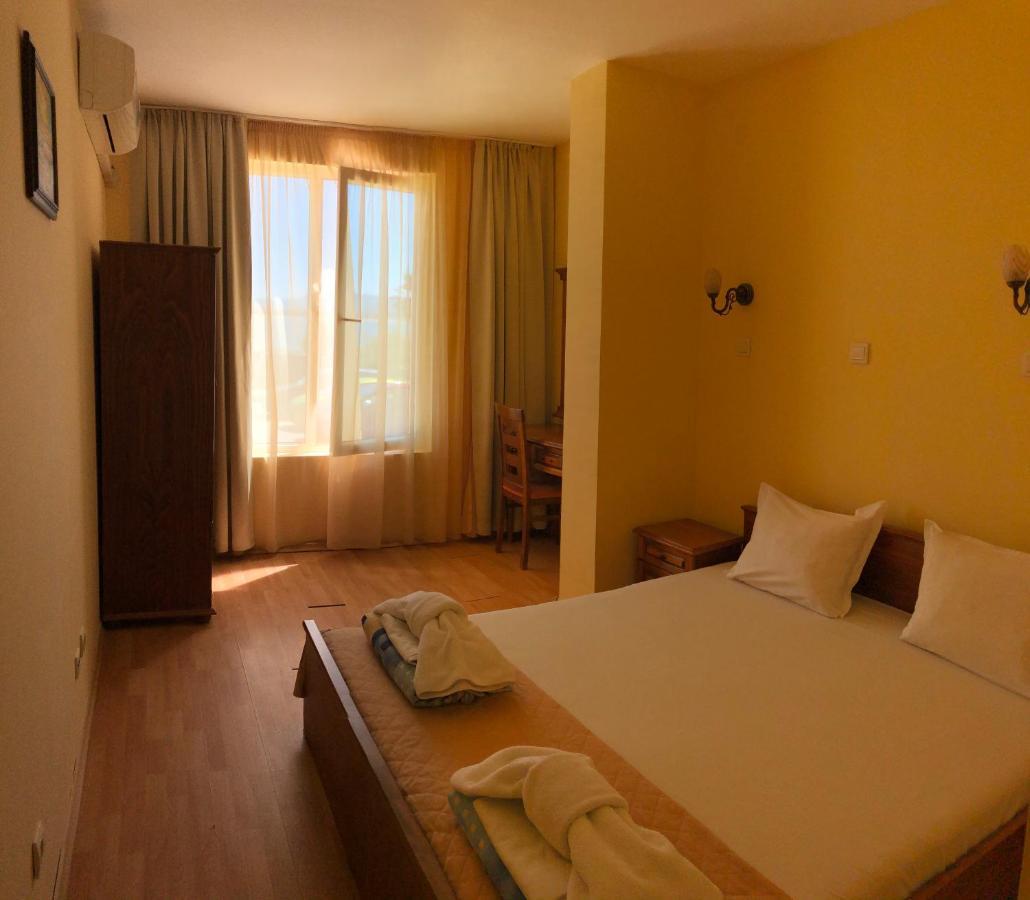Family Hotel Littoral Созополь Екстер'єр фото
