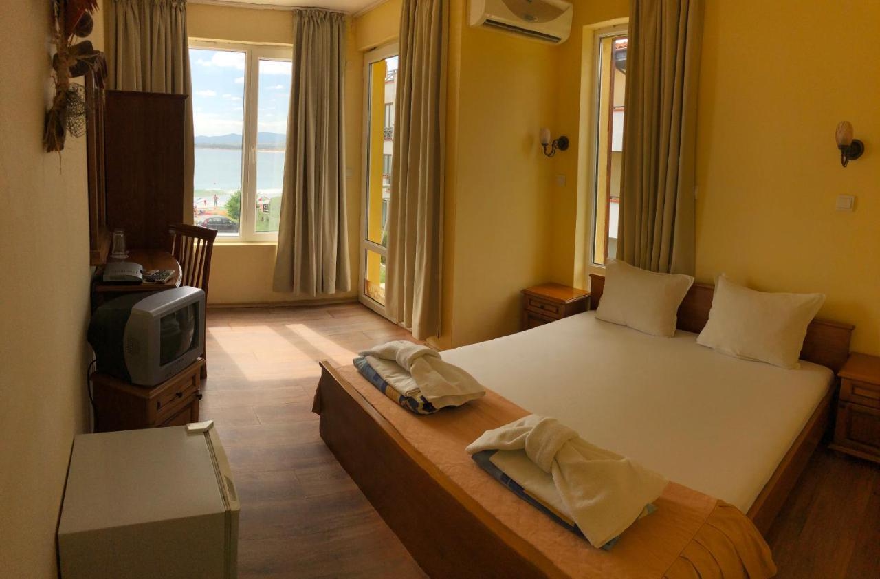 Family Hotel Littoral Созополь Екстер'єр фото