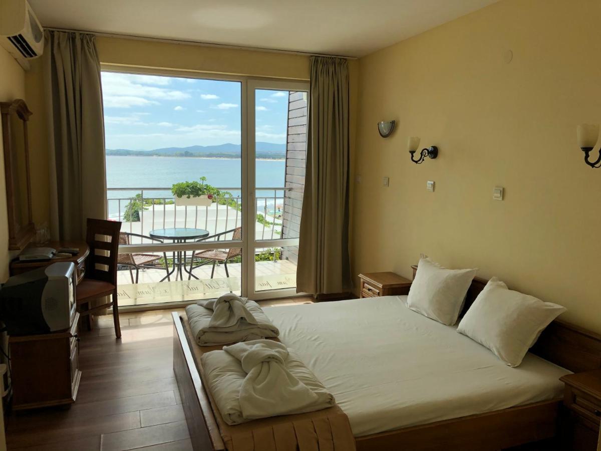 Family Hotel Littoral Созополь Екстер'єр фото