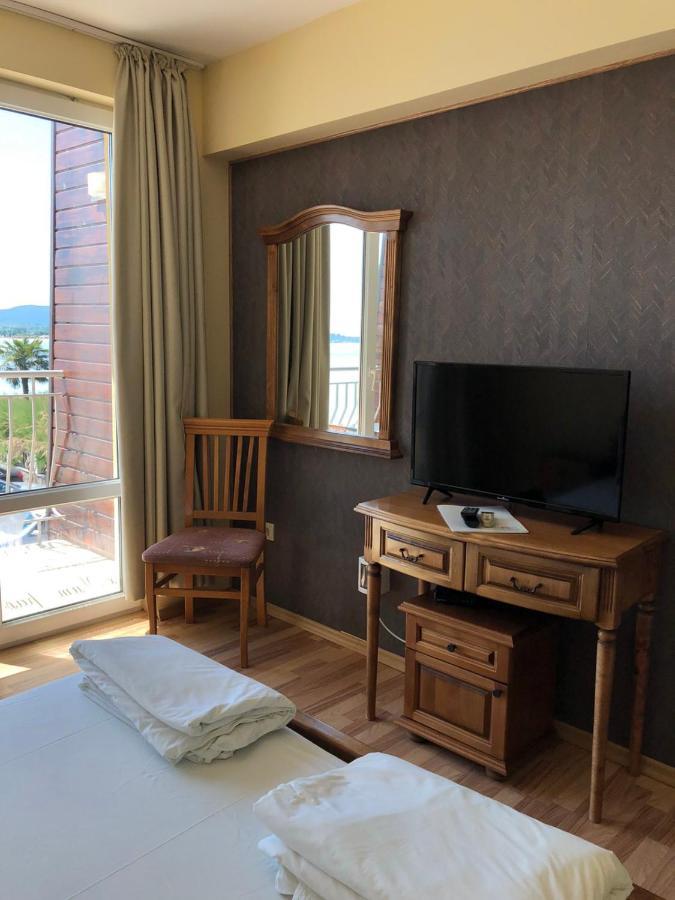 Family Hotel Littoral Созополь Екстер'єр фото