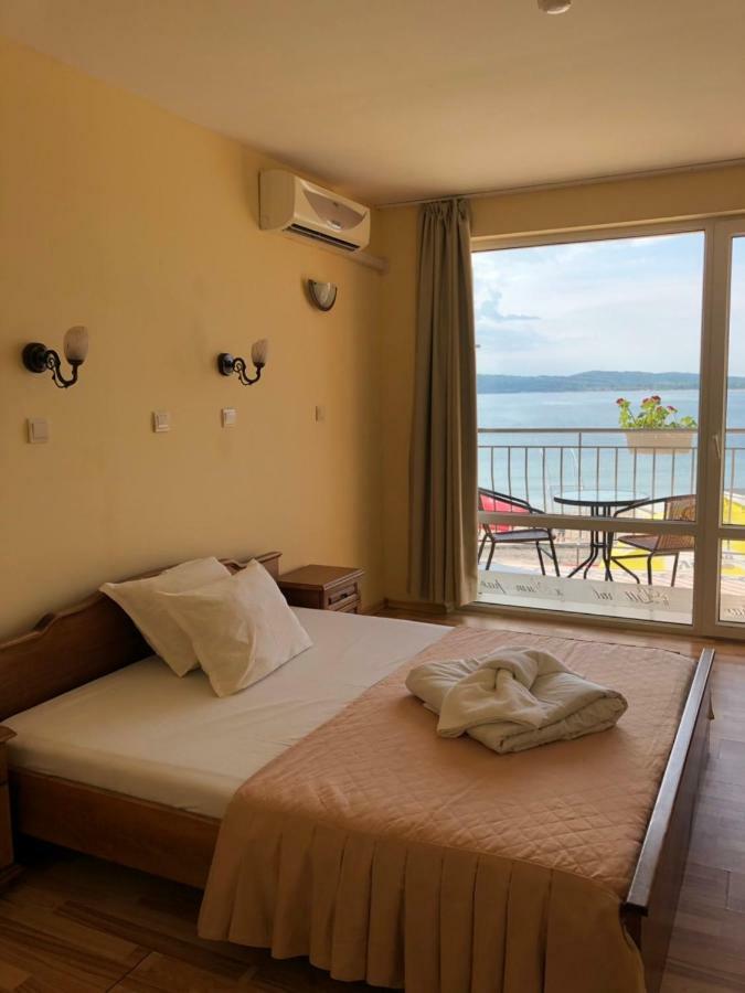 Family Hotel Littoral Созополь Екстер'єр фото